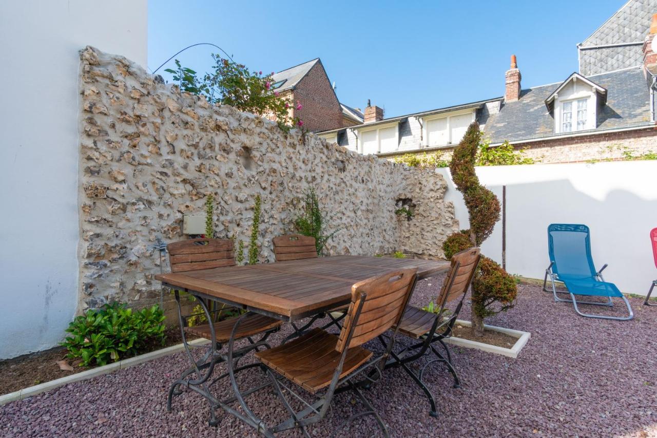 Gîte La Périssoire - place de parking incluse Étretat Esterno foto